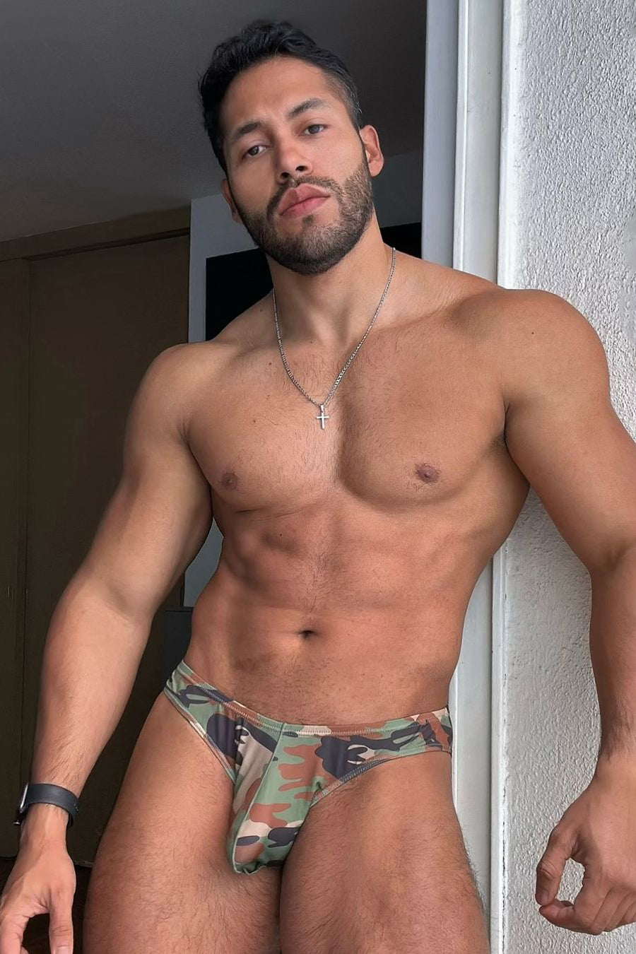 Men's Slimmer Bulge Briefs - Camo