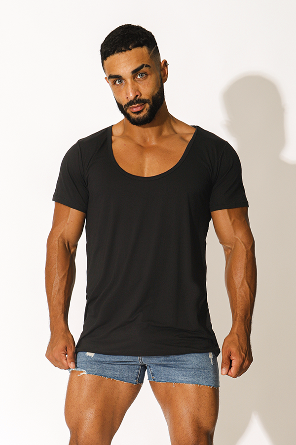 Muscle-fit Deep-V T-Shirt - Black