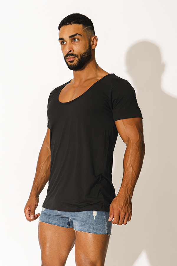 Muscle-fit Deep-V T-Shirt - Black